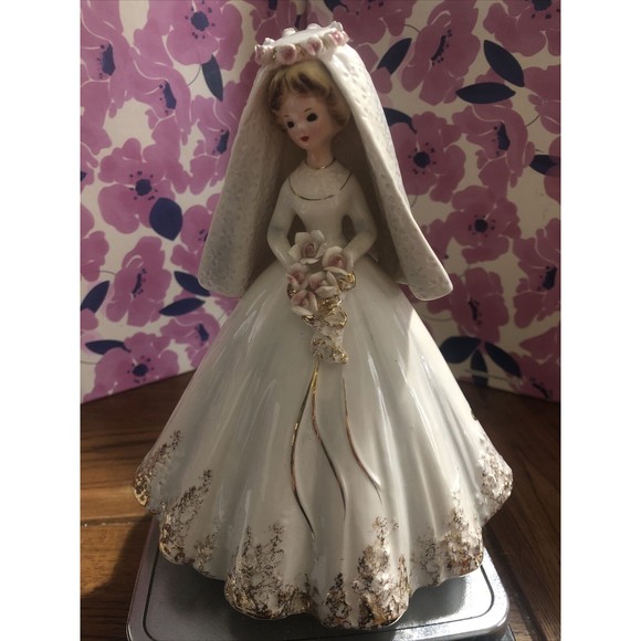 Vtg JOSEF ORIGINALS "Bride" Black Eyes Romance Series White Gown - Picture 1 of 7